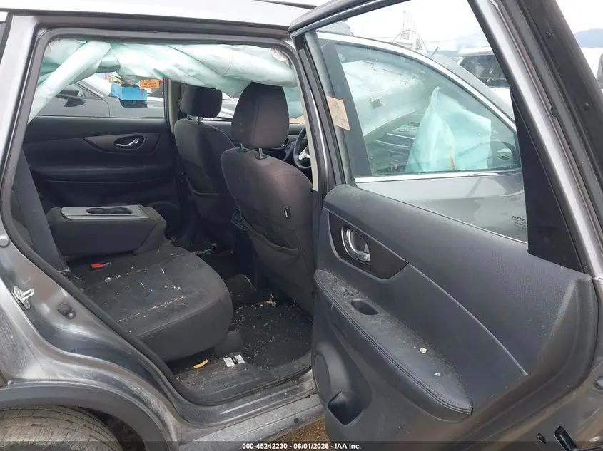 2015 NISSAN ROGUE S