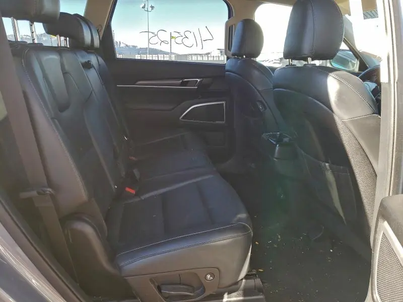 2021 KIA TELLURIDE LX  