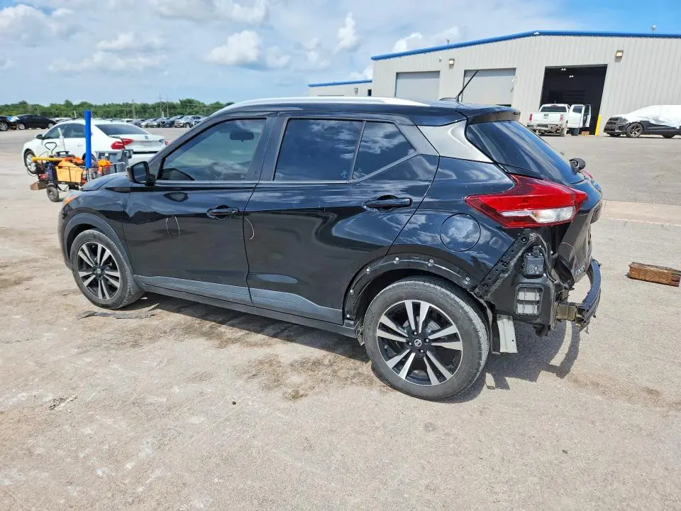 2018 NISSAN KICKS S  