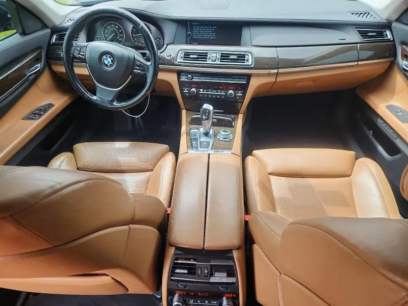 2012 BMW 750 LXI  