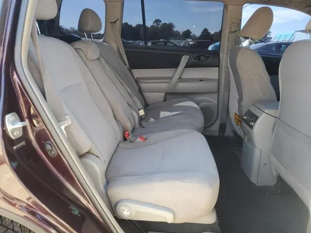 2011 TOYOTA HIGHLANDER BASE  