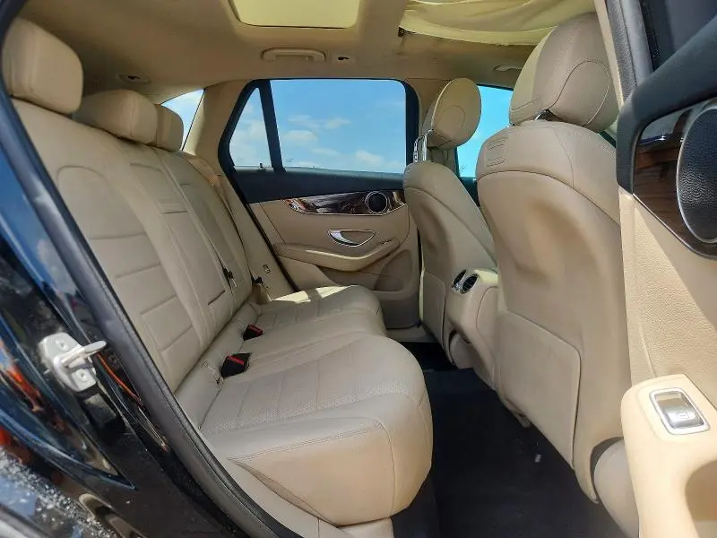 2018 MERCEDES-BENZ GLC 300  