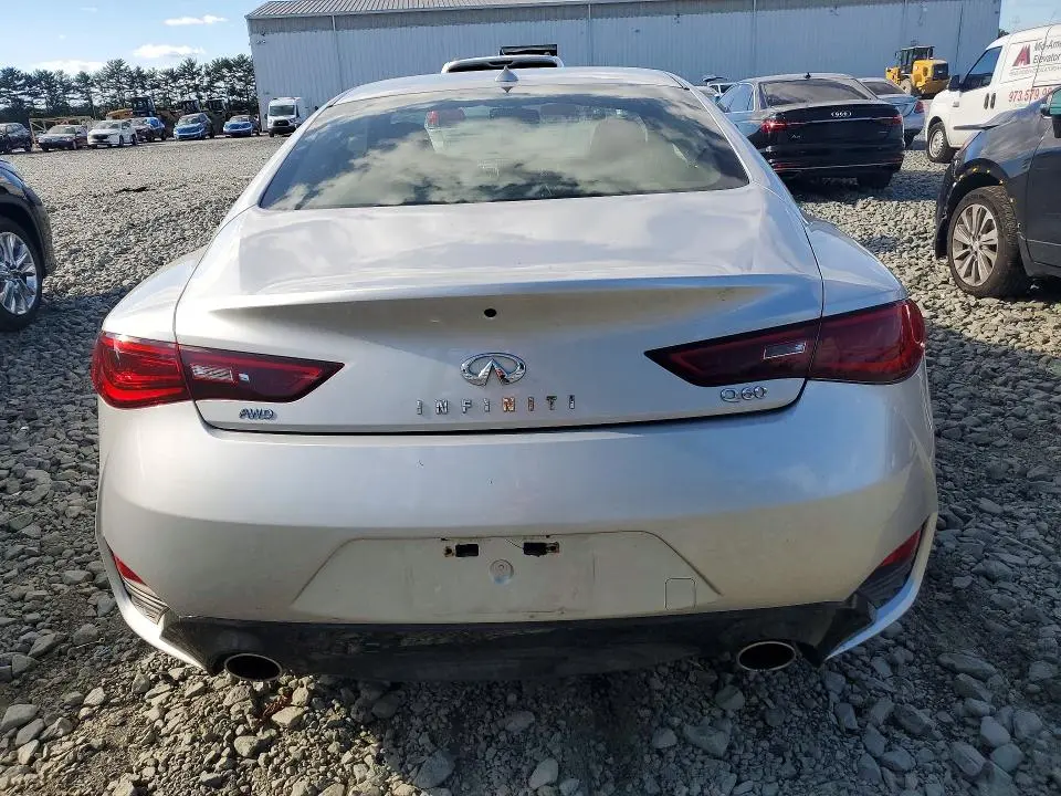 2017 INFINITI Q60 2.0T  