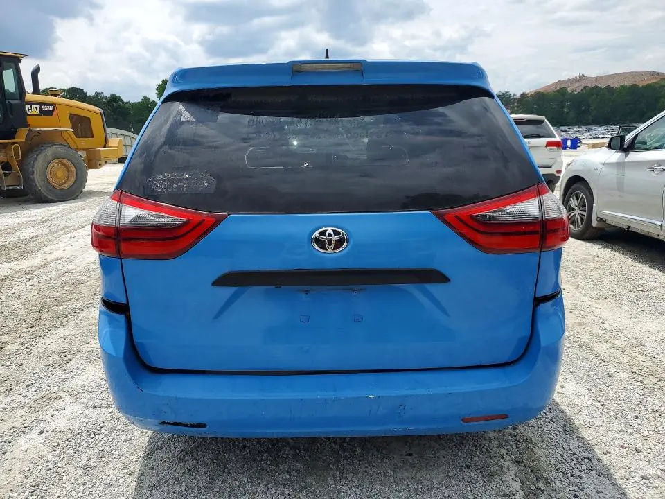 2020 TOYOTA SIENNA L  