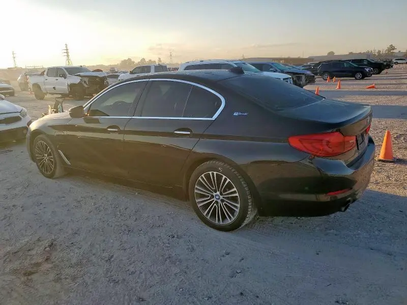 2018 BMW 530E   