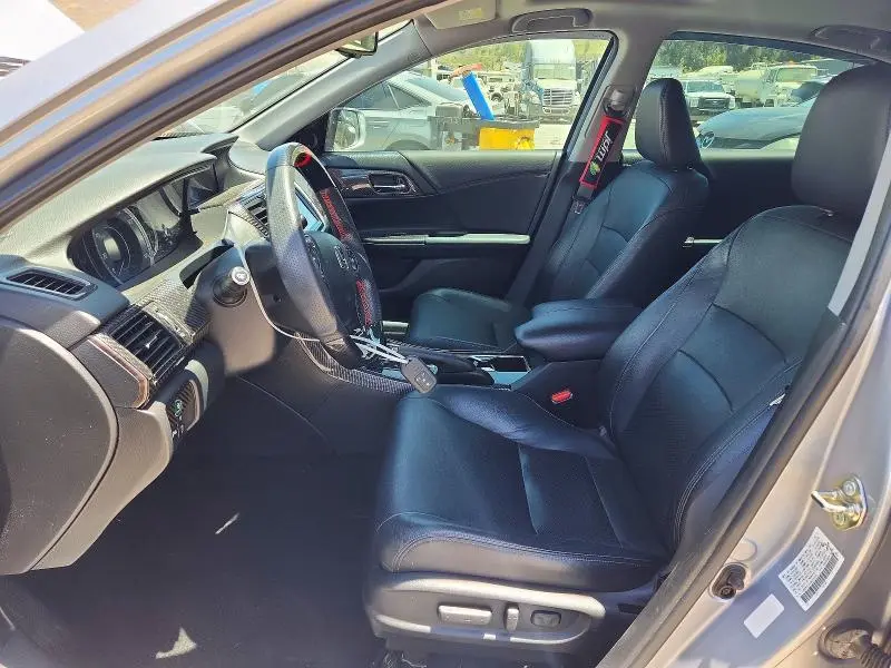 2016 HONDA ACCORD TOURING  