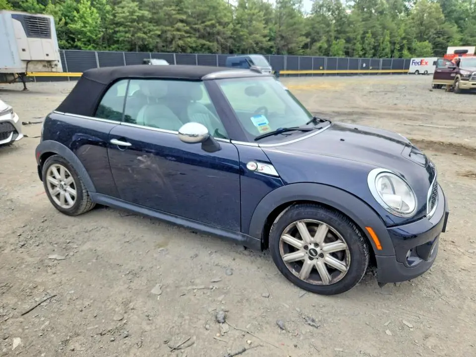 2012 MINI COOPER S  