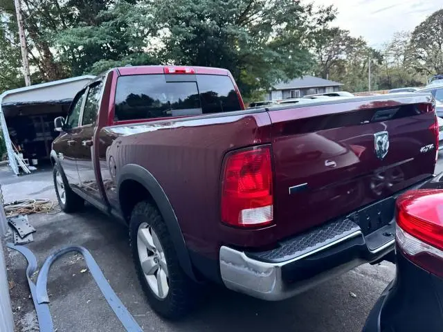 2016 RAM 1500 SLT