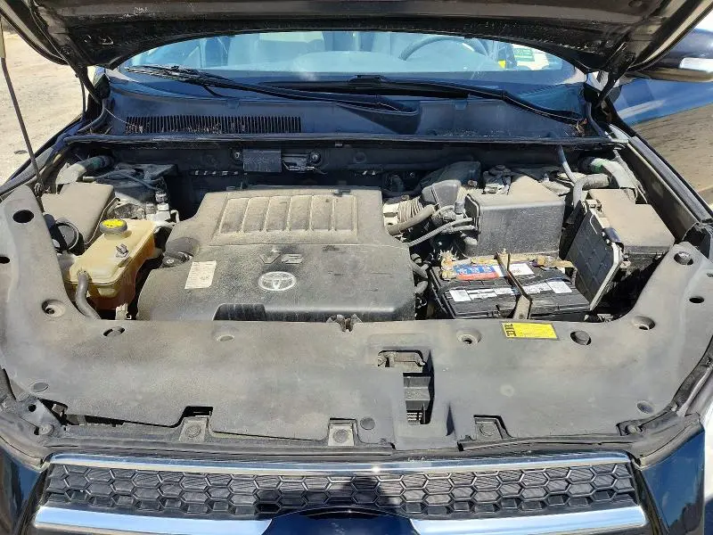 2010 TOYOTA RAV4   