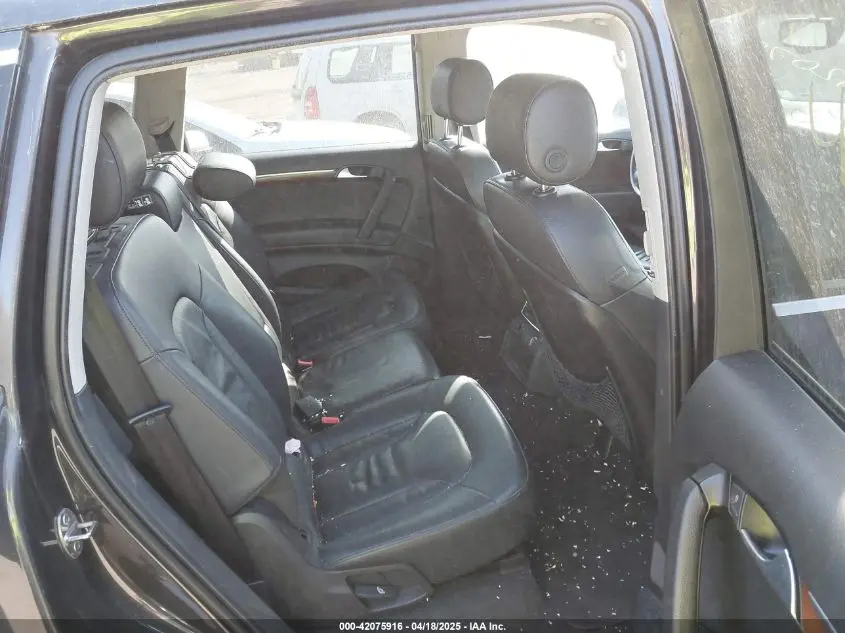 2011 AUDI Q7 3.0T PREMIUM
