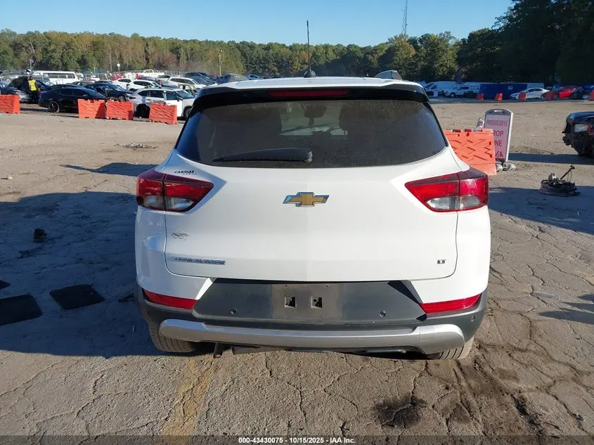 2021 CHEVROLET TRAILBLAZER FWD LT