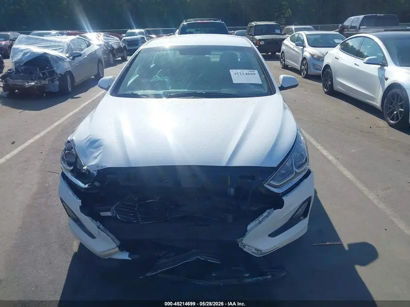 2019 HYUNDAI SONATA SE