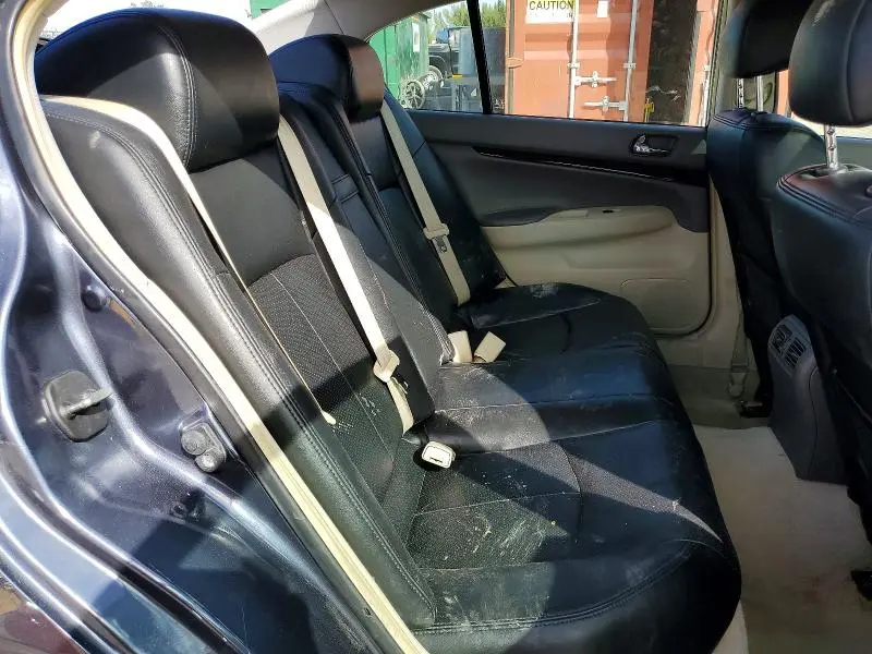 2011 INFINITI G37 BASE  