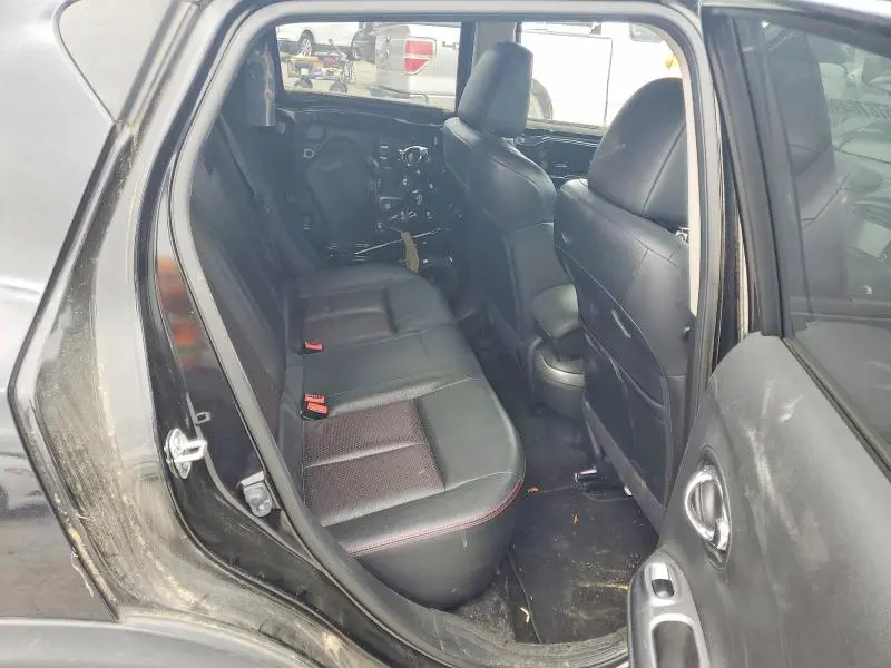 2014 NISSAN JUKE SL  