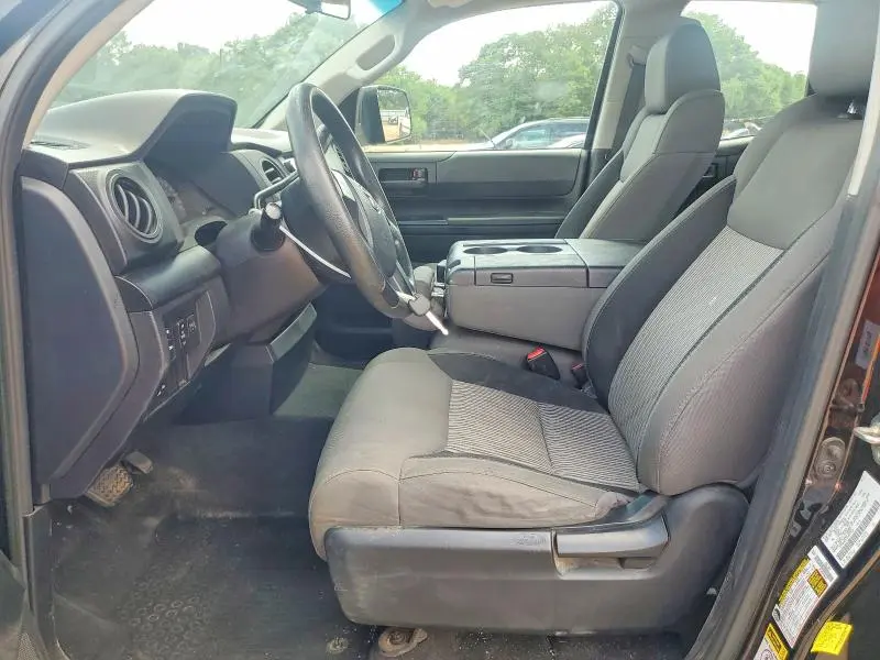 2017 TOYOTA TUNDRA SR  