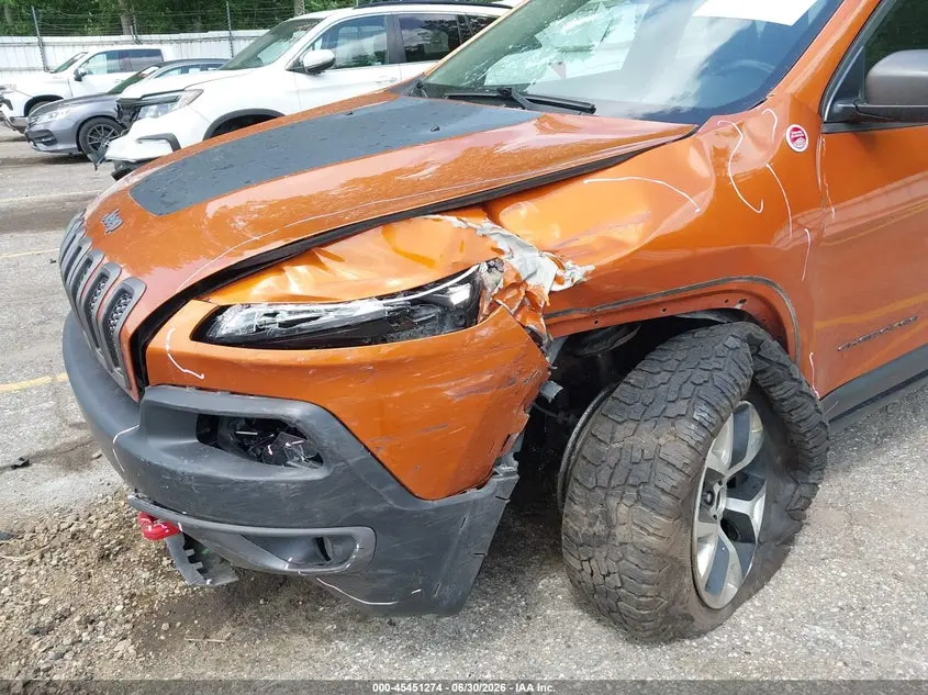 2016 JEEP CHEROKEE TRAILHAWK