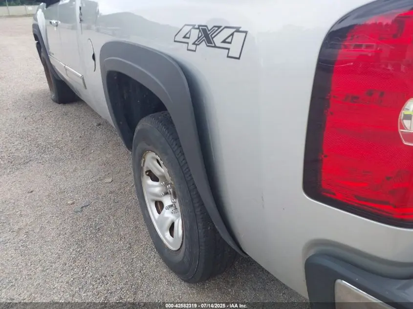 2011 CHEVROLET SILVERADO 1500 LT