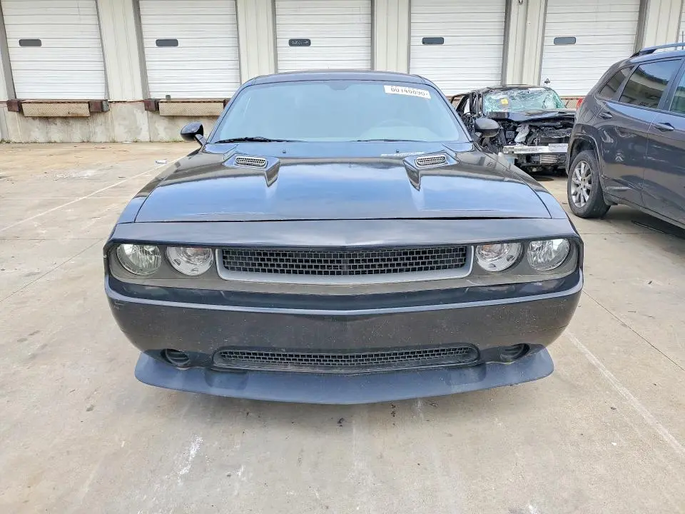 2013 DODGE CHALLENGER SXT  