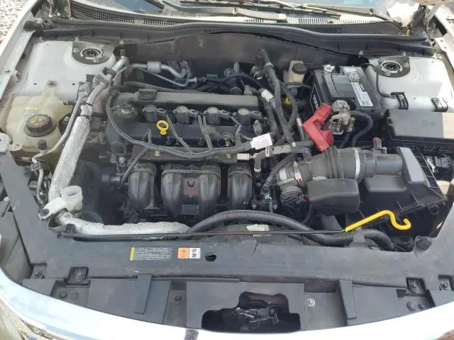2011 FORD FUSION SE  