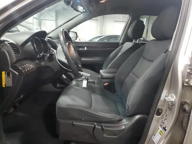 2013 KIA SORENTO LX  