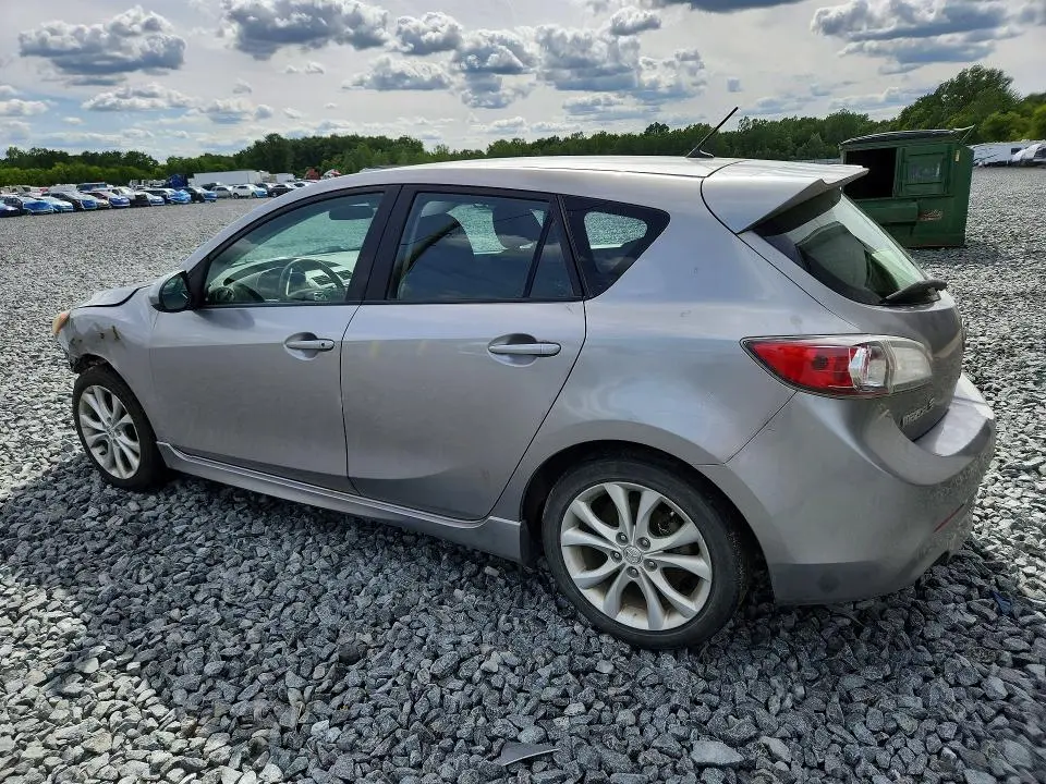 2011 MAZDA 3 S  