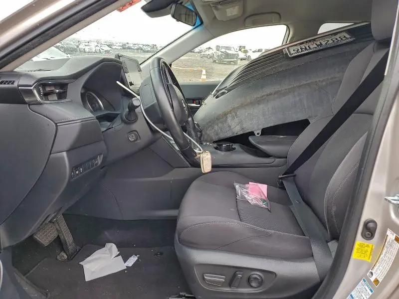 2021 TOYOTA VENZA LE  