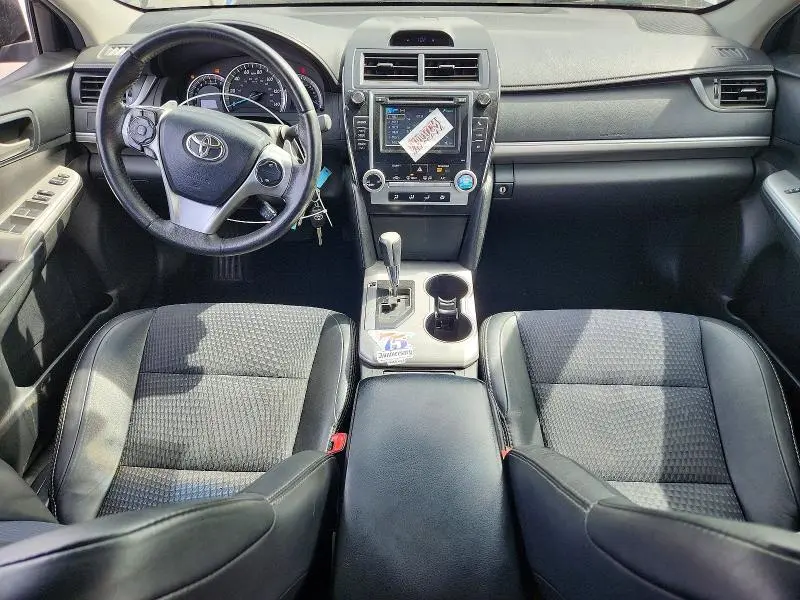 2012 TOYOTA CAMRY SE  
