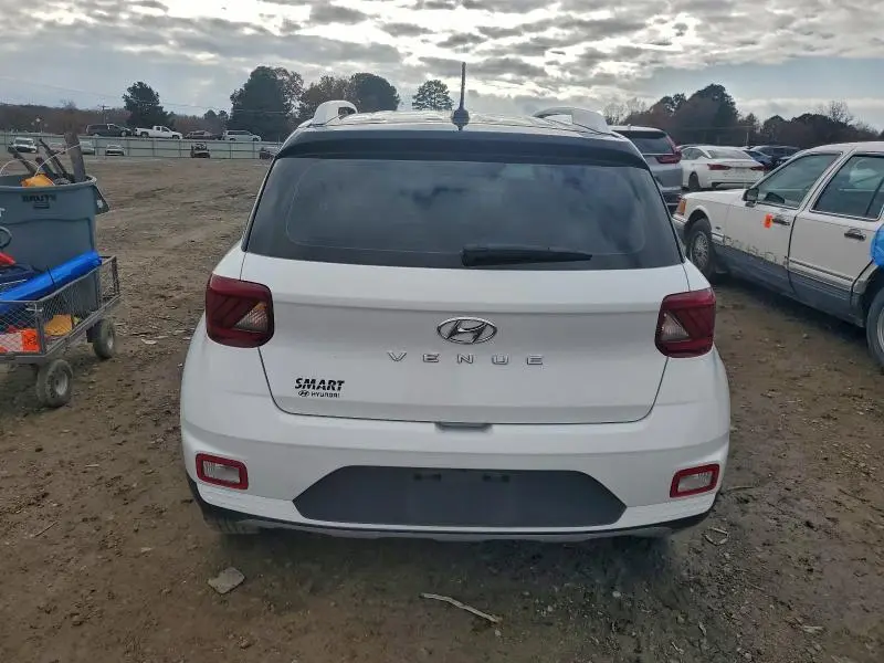 2025 HYUNDAI VENUE SEL  