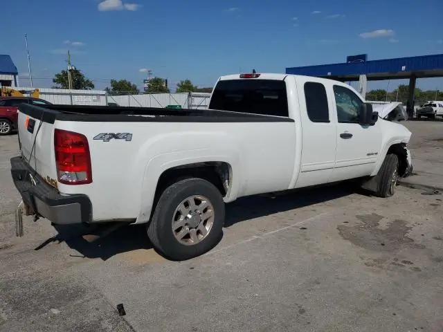 2013 GMC SIERRA K2500 SLE  