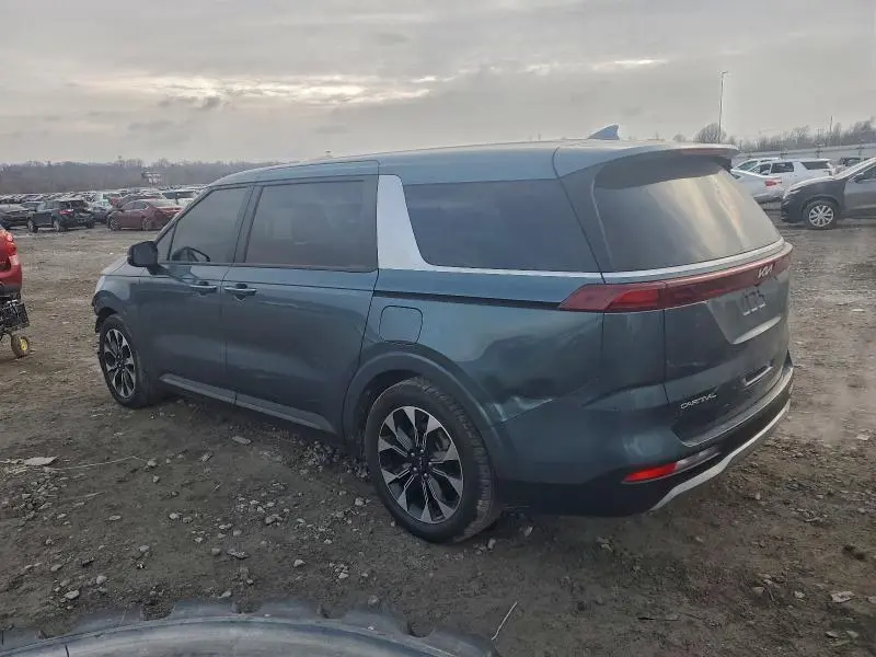 2023 KIA CARNIVAL EX  