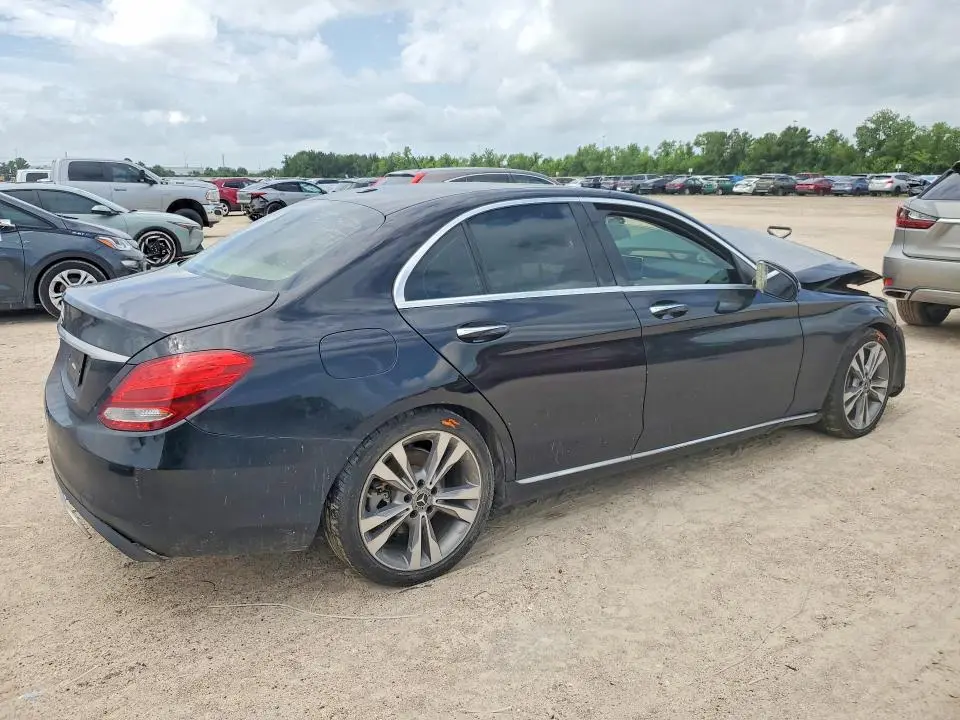 2018 MERCEDES-BENZ C 300  