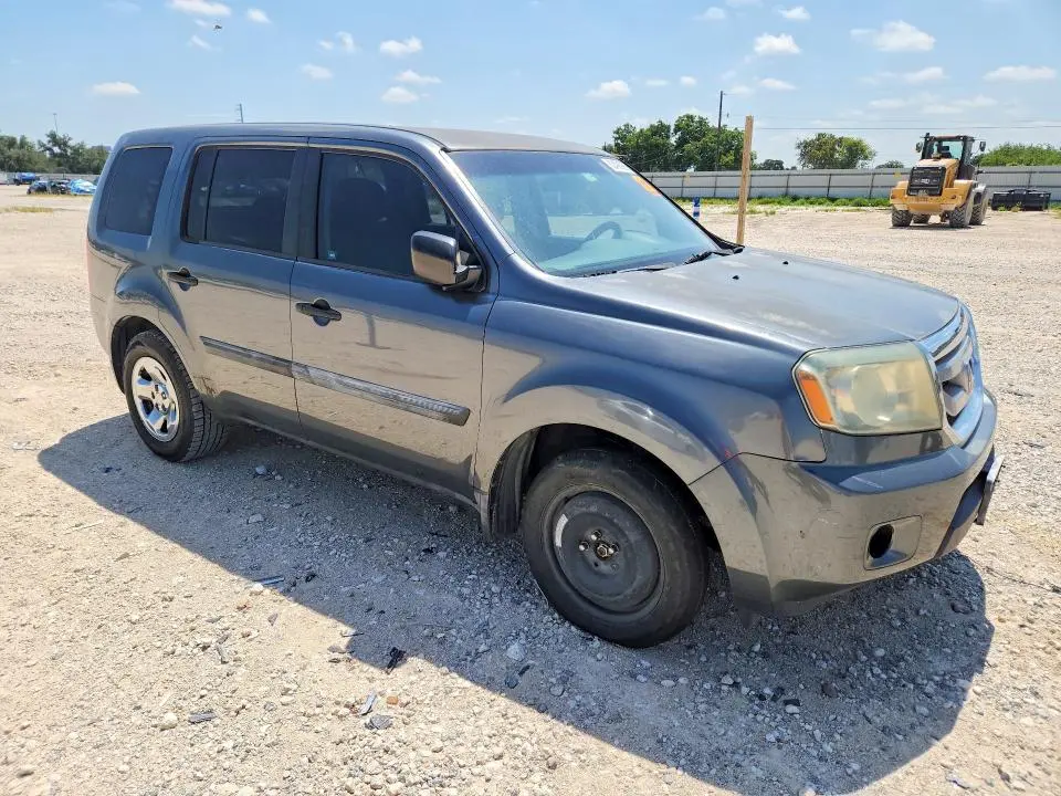 2011 HONDA PILOT LX  