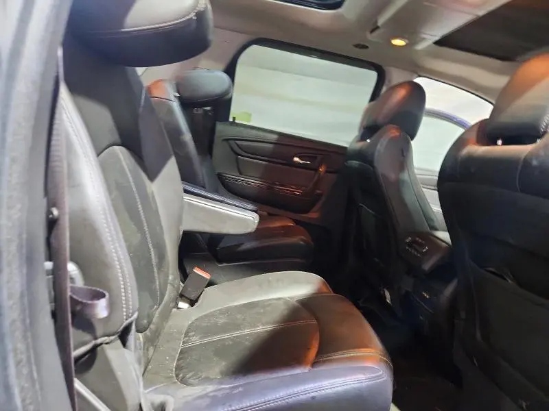 2015 GMC ACADIA SLT-1  