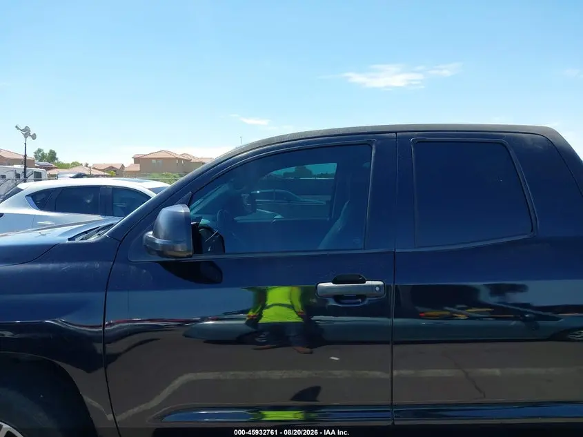 2018 TOYOTA TUNDRA SR 4.6L V8