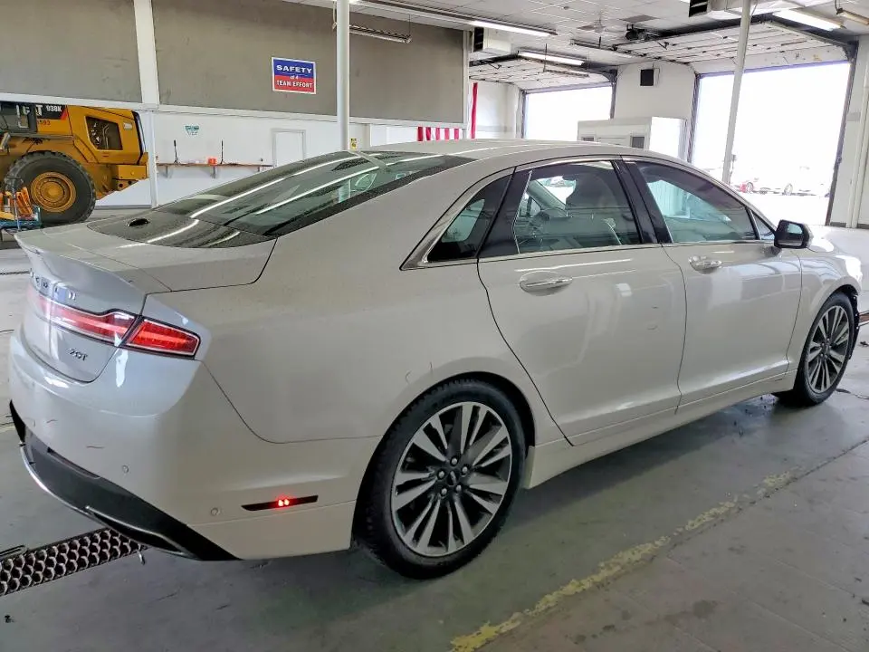 2019 LINCOLN MKZ RESERVE II  