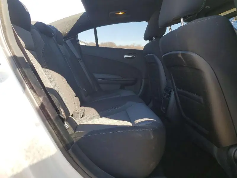 2019 DODGE CHARGER SXT  