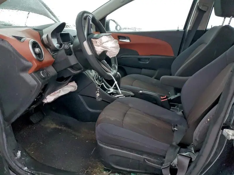 2013 CHEVROLET SONIC LT  