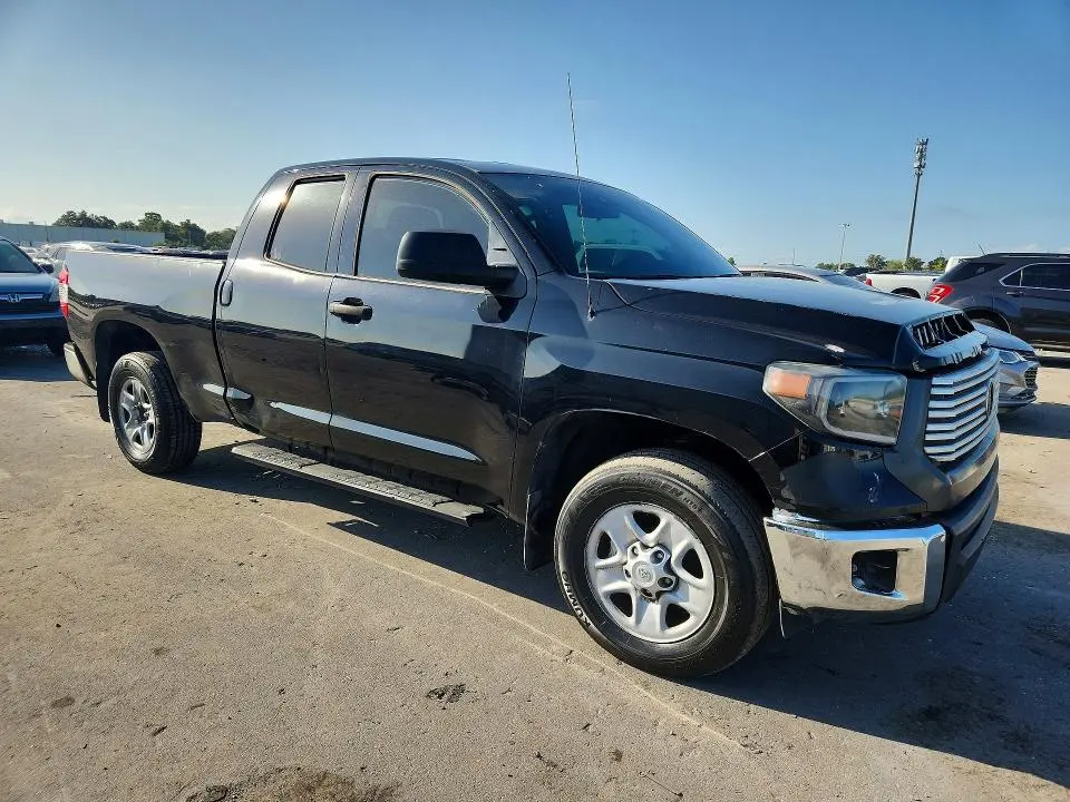 2018 TOYOTA TUNDRA SR  