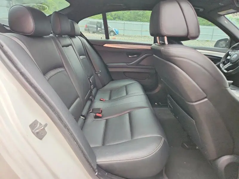 2014 BMW 550 XI  