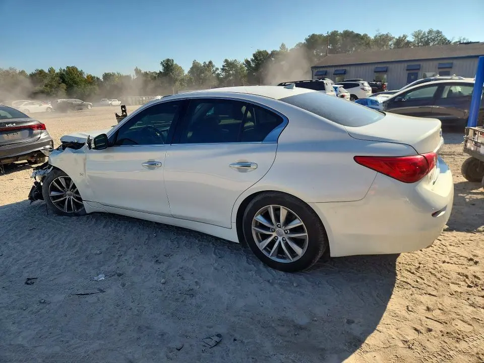 2015 INFINITI Q50 PREMIUM  
