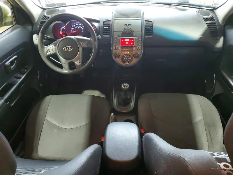 2010 KIA SOUL +  