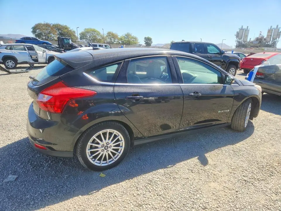 2013 FORD FOCUS BEV  