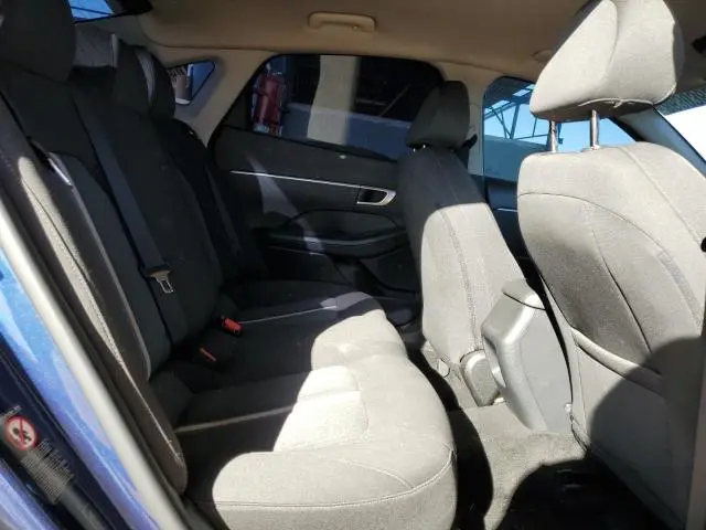 2021 HYUNDAI SONATA SE  