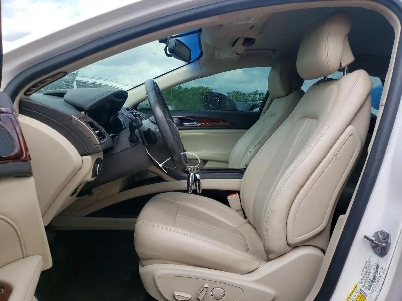 2017 LINCOLN MKZ PREMIERE  