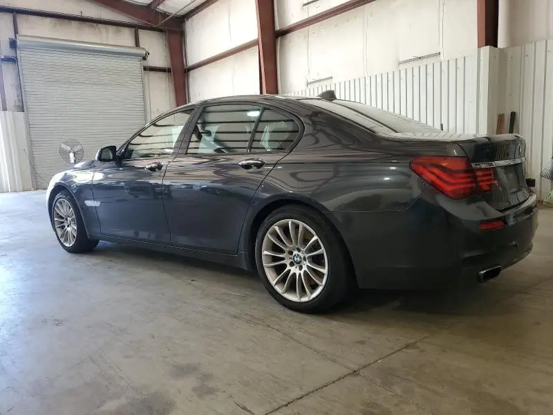 2015 BMW 750 I  
