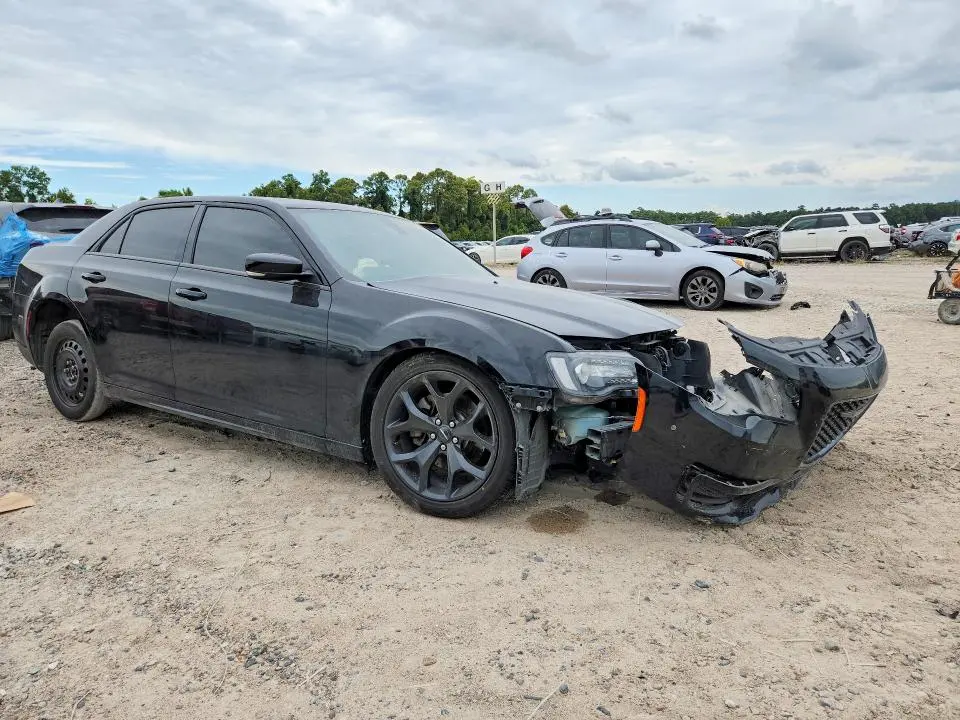 2022 CHRYSLER 300 S  