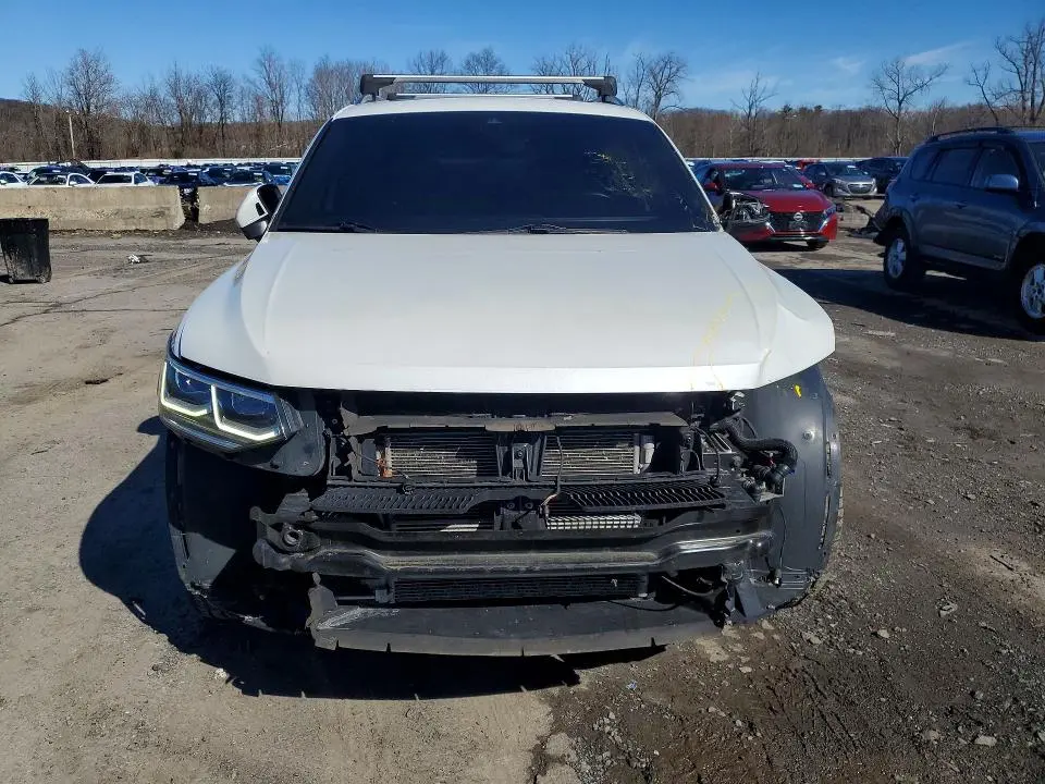 2022 VOLKSWAGEN TIGUAN SEL R-LINE  
