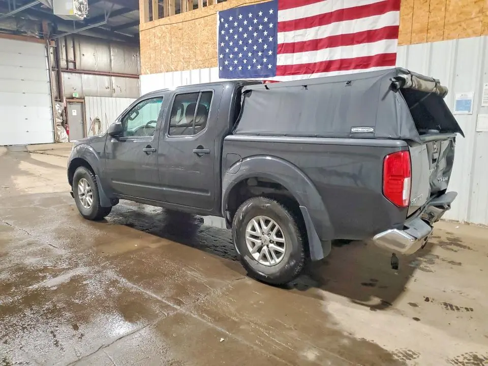 2015 NISSAN FRONTIER S  