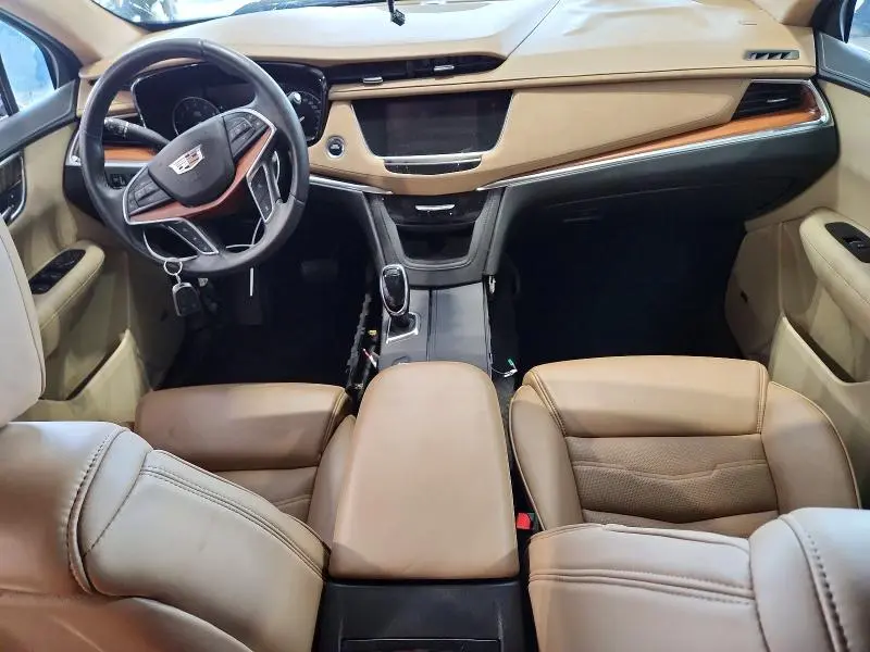 2017 CADILLAC XT5 PLATINUM  