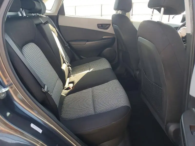 2019 HYUNDAI KONA SE  